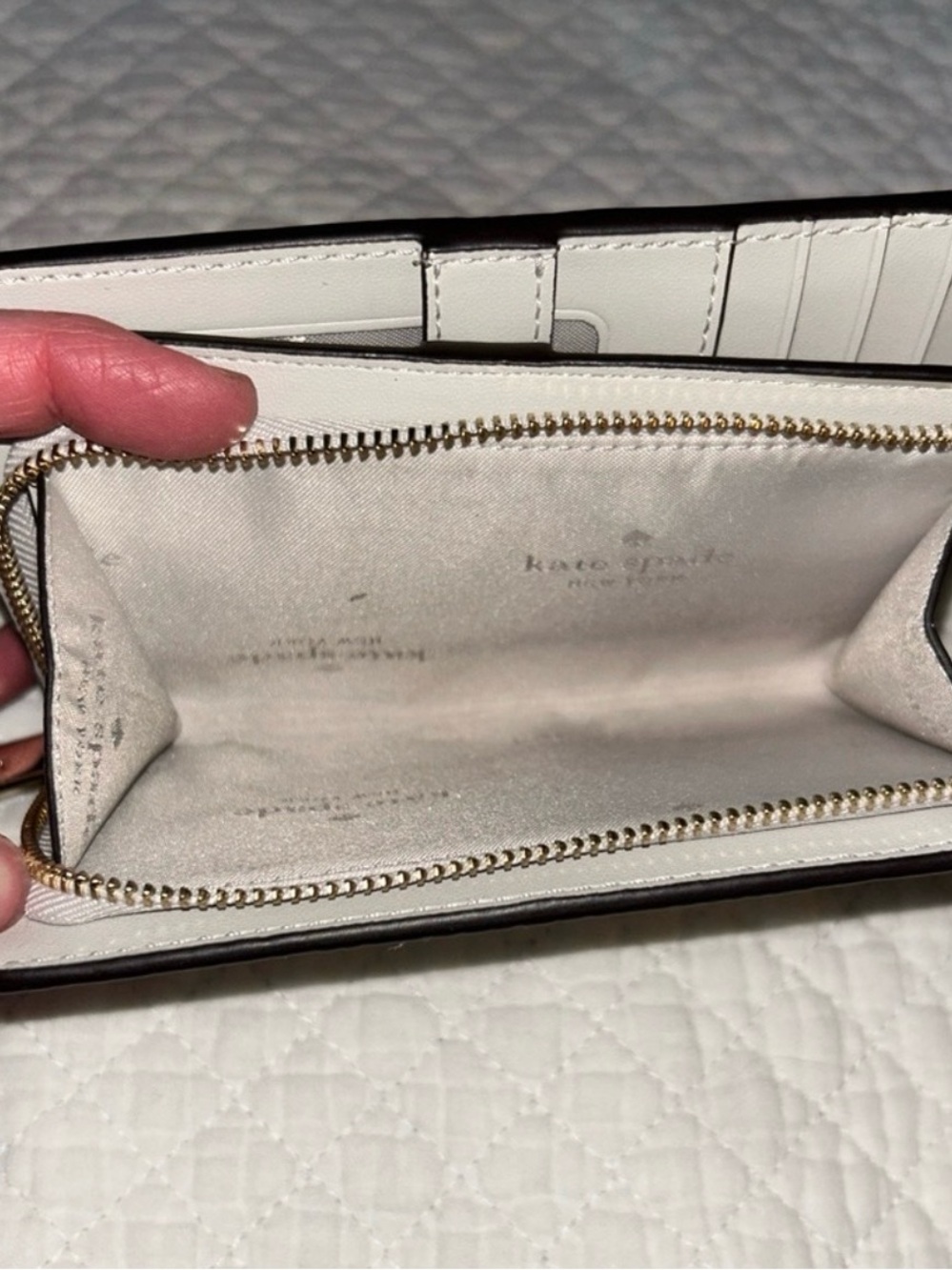 kate spade Gray and White Pebbled Leather Satchel with matching wallet - Picture 10 of 10